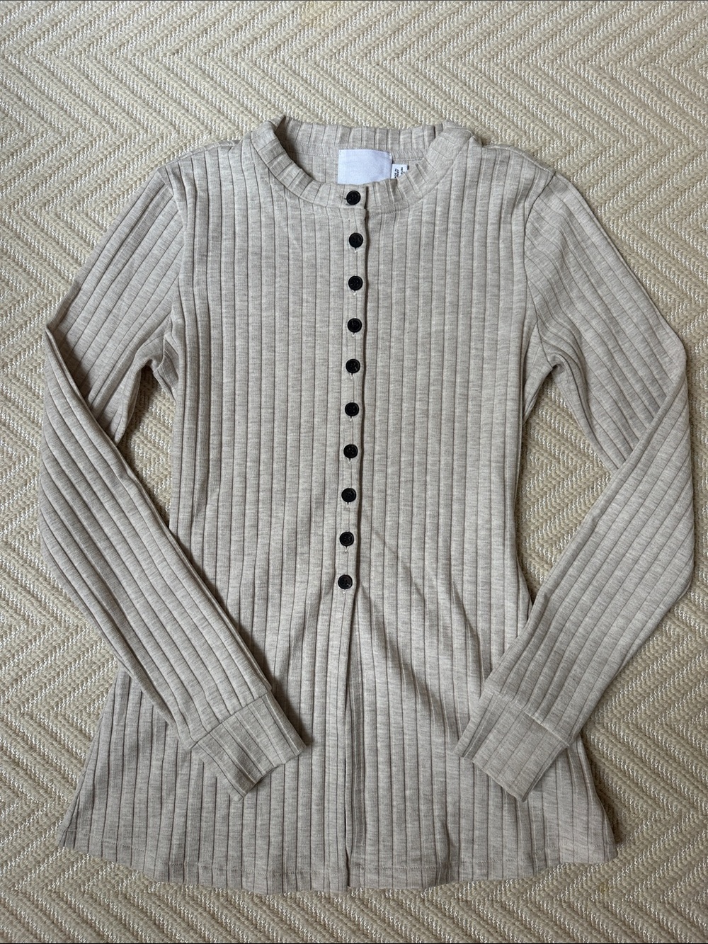 Aligne Daphne Rib Top 2 - Picture 2 of 3